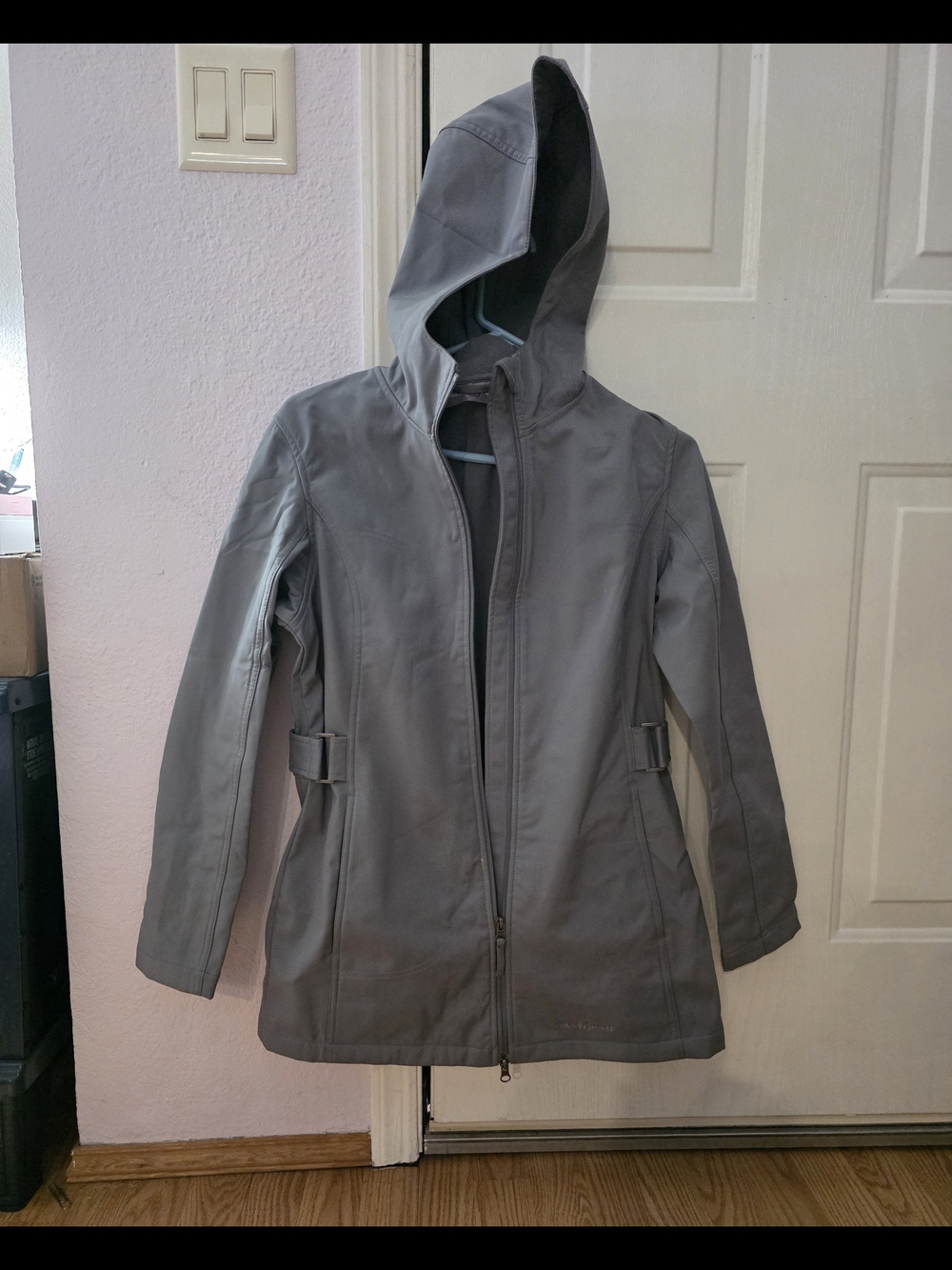 NWOT-Free Tech Sm Women's Hooded Waterproof Gray Rain Coat